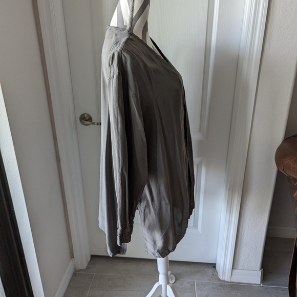 Go Silk Taupe Gray Topper - Picture 3 of 7